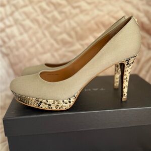 Tahari Beige Heels with Snakeskin Detail